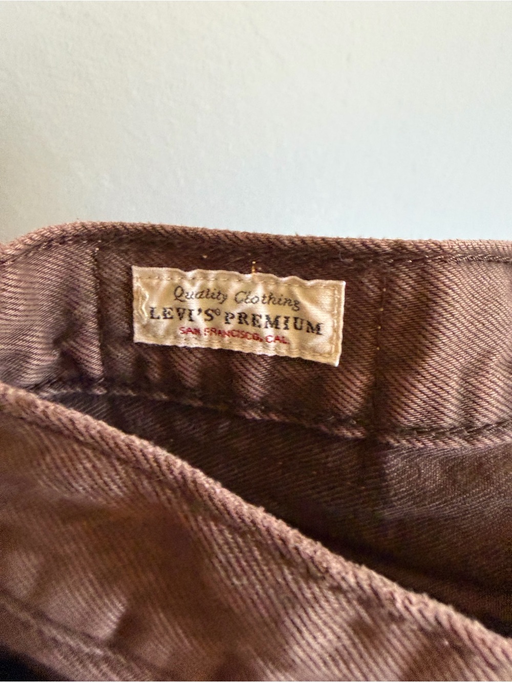 Levi’s Premium Denim Brown Cotton High Rise 501 Button Fly Jeans size 29 EUC - Picture 9 of 12